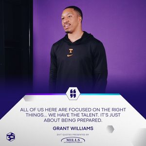 Image post by @hornets on Twitter/X