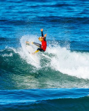 Image post by @wsl.qs on Instagram