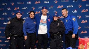 Image post by @losmets on Instagram