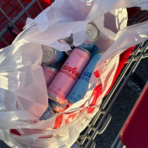 Image post by @drinkjuvee on Instagram