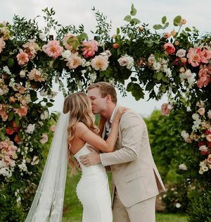 Image post by @honeyandjoyevents on Instagram