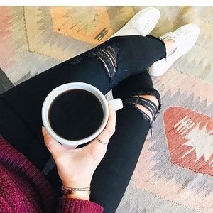 Image post by @shopoutoftown on Instagram