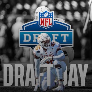 Image post by @texasfootballnation on Instagram