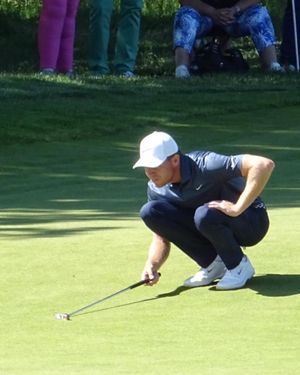 Image post by @alexknappegolf on Instagram