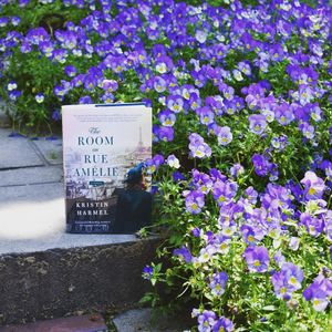 Image post by @gallerybooks on Instagram
