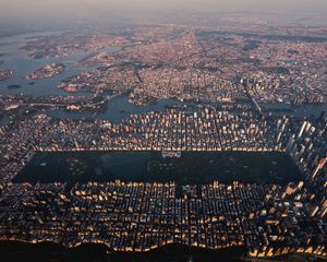 Image post by @nyonair on Instagram