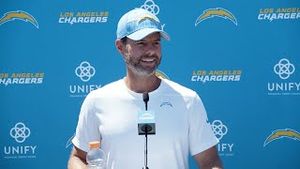 Video post by @chargers on YouTube