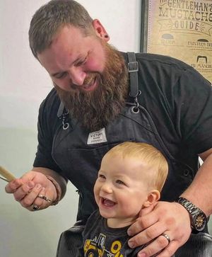 Image post by @behindthechair_com on Instagram