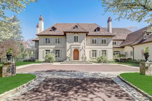 Image post by @christiesrealestate on Instagram