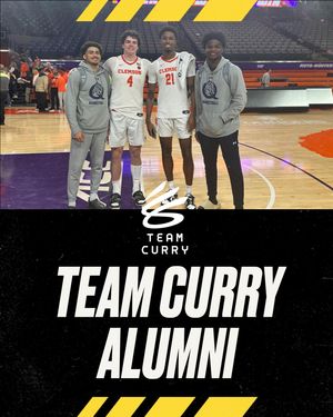 Image post by @teamcurry on Instagram