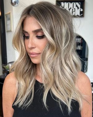 Image post by @behindthechair_com on Instagram