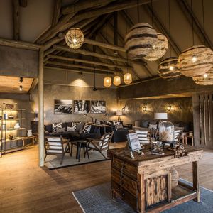 Image post by @chiawasafaris on Instagram
