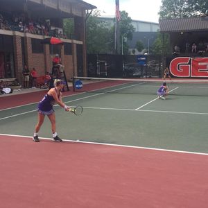 Image post by @lsuwten on Instagram