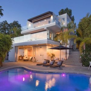 Image post by @christiesrealestate on Instagram