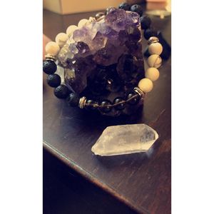 Image post by @goodwitchxbadbitch on Instagram