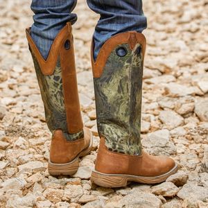 Image post by @justinboots_ on Instagram