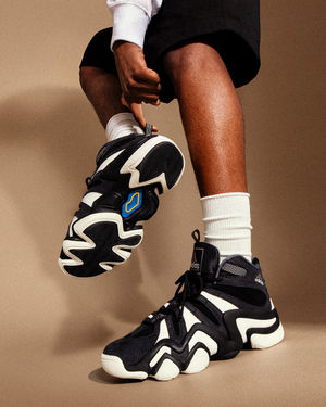 Image post by @footlocker on Instagram