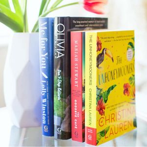 Image post by @gallerybooks on Instagram