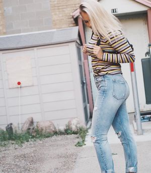 Image post by @shopoutoftown on Instagram