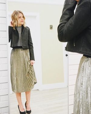 Image post by @shopoutoftown on Instagram