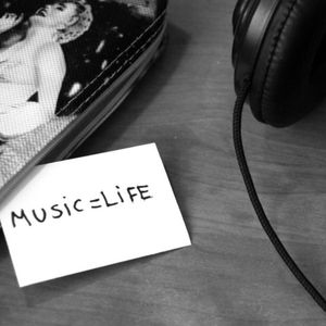 Image post by @victrolaplayers on Instagram