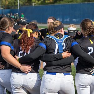 Image post by @udbluehens on Instagram
