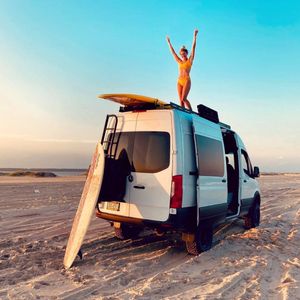 Image post by @owl.van.engineering on Instagram