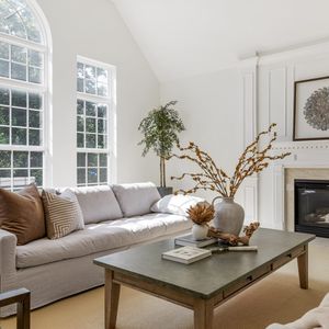 Image post by @shelbiaimonetti_realestate on Instagram