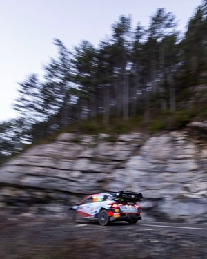Image post by @shellmotorsport on Instagram