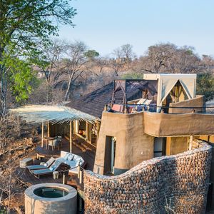Image post by @chiawasafaris on Instagram