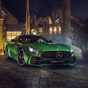 Image post by @mercedesamg on Instagram