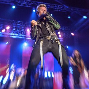 Image post by @billyidol on Instagram