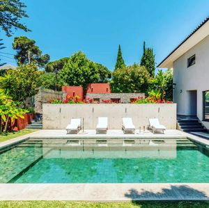 Image post by @christiesrealestate on Instagram