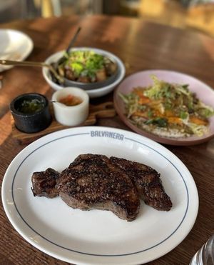 Image post by @yelppittsburgh on Instagram