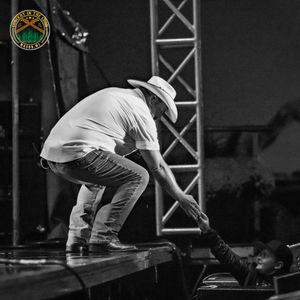 Image post by @concertinthecornwi on Instagram