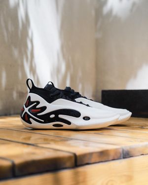 Image post by @kicksvisionofficial on Instagram