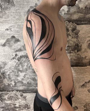 Image post by @jessfoxtattoos on Instagram