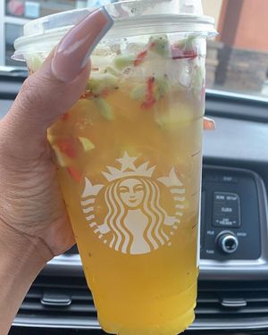 Image post by @blackgirlsinstarbucks on Instagram