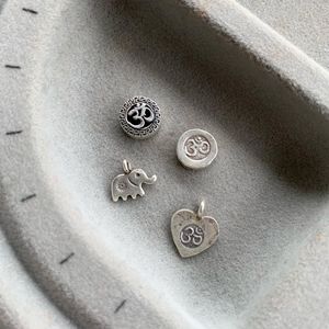 Image post by @beadcache on Instagram