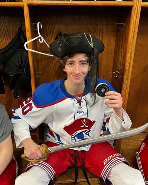 Image post by @bucshockey on Instagram