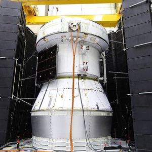 Image post by @nasaartemis on Instagram