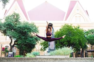 Image post by @txststrutters on Instagram