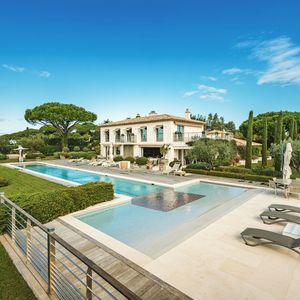 Image post by @christiesrealestate on Instagram