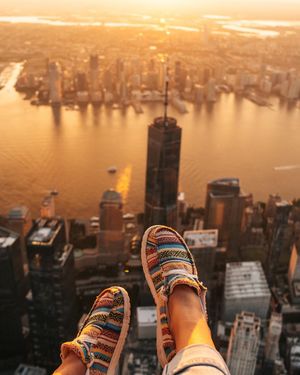 Image post by @flynyon on Instagram