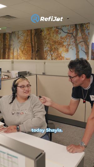 Video post by @refijet on Facebook
