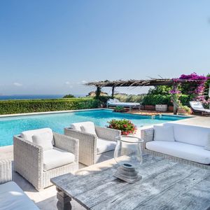Image post by @christiesrealestate on Instagram