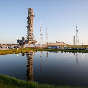 Image post by @nasaartemis on Instagram