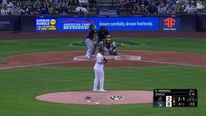 Video post by @MLBVenezuela on Twitter/X