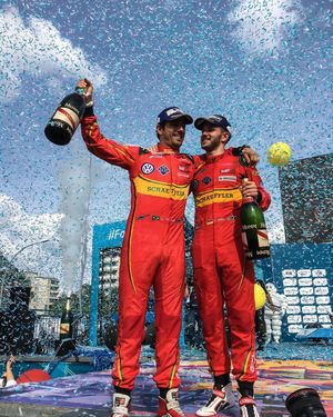Image post by @lucasdigrassi on Instagram