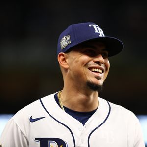 Image post by @raysbeisbol on Instagram